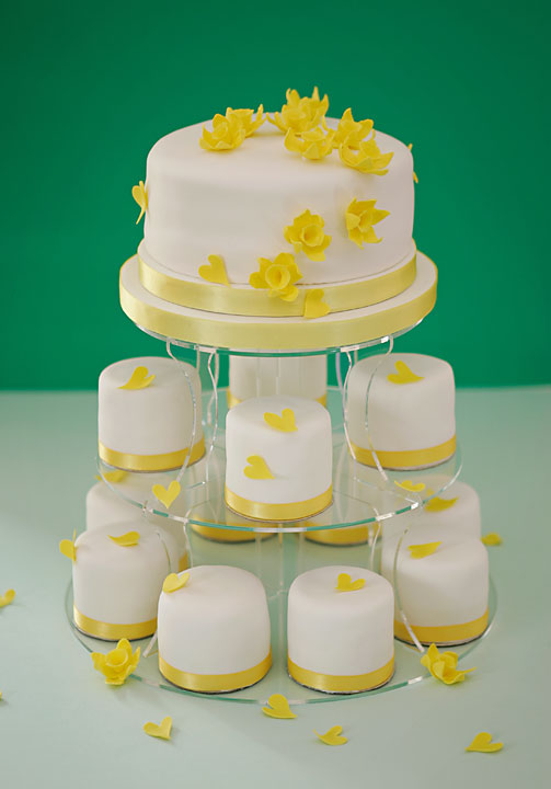 Yellow Daffodils & Hearts Individual Iced Wedding Cakes