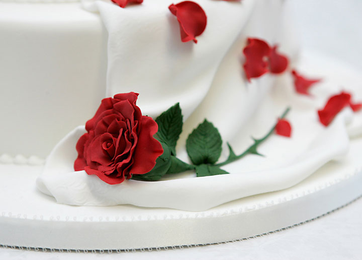 white wedding cakes with red roses. Red Rose amp; Drape Wedding Cake,